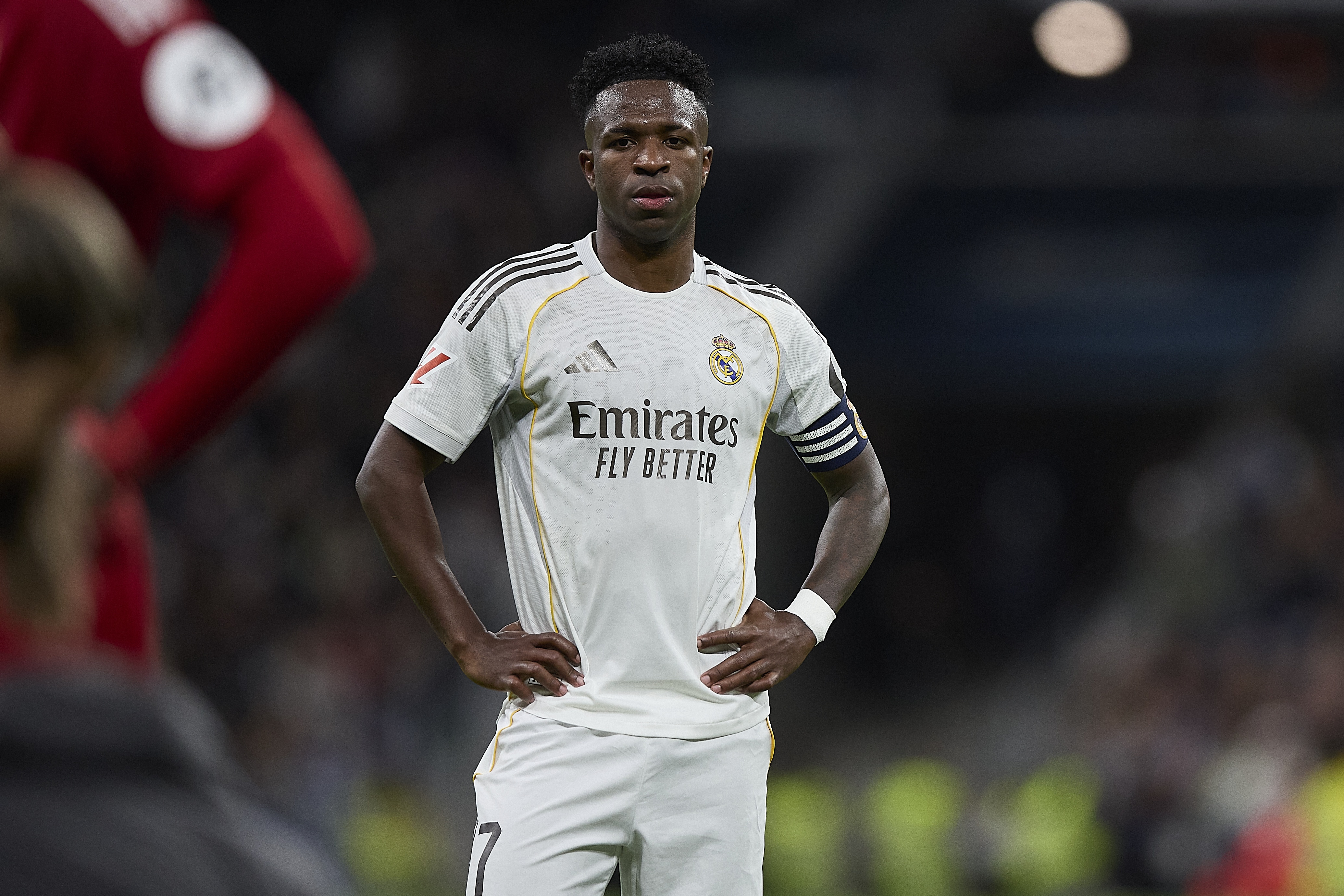 维尼修斯为皇马在欧冠助攻31次追平C罗，并列队史最多